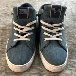 GUESS Sneakers